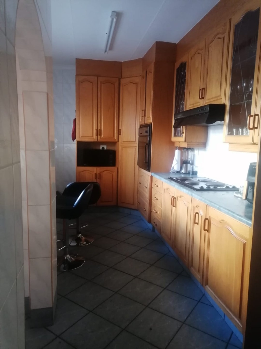 To Let 4 Bedroom Property for Rent in Sasolburg Free State